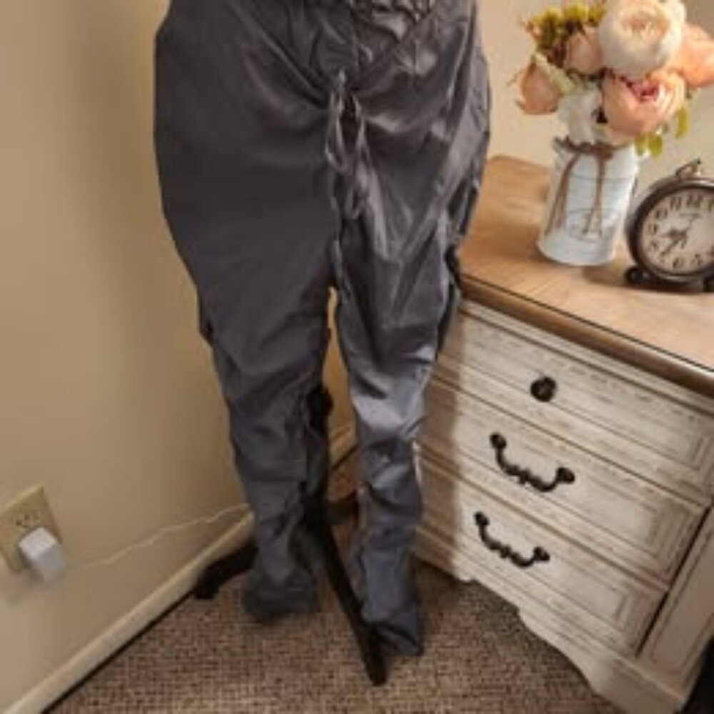 Trendy Ruched Pants for a Stylish Look!